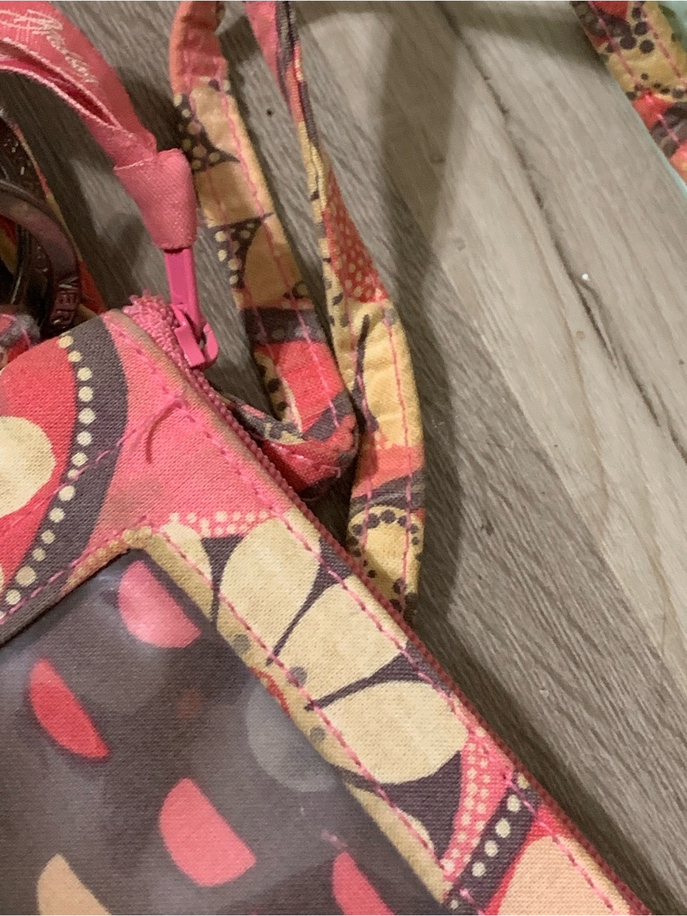 ❤️ Vera Bradley Blush Pink Zip ID Case Floral Wallet with Lanyard - Picture 5 of 5